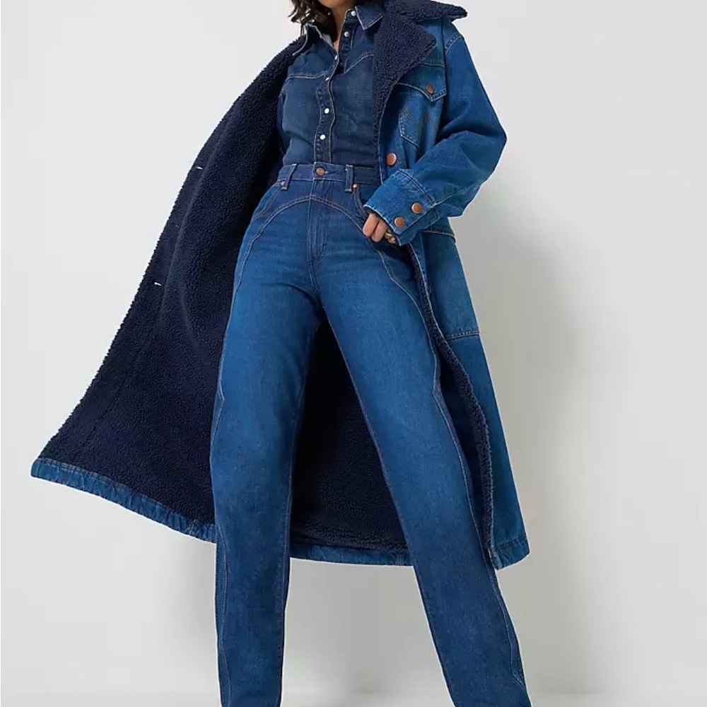 High-Waist Barrel Women’s Jeans